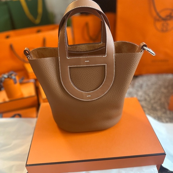 AUTHENTIC BNWT Hermès In-The-Loop 18 – Gold Clemence Leather - Picture 3 of 17